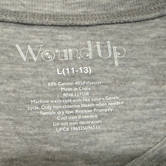 Wound Up Gray Fitted Short Sleeve Tee - Picture 3 of 6